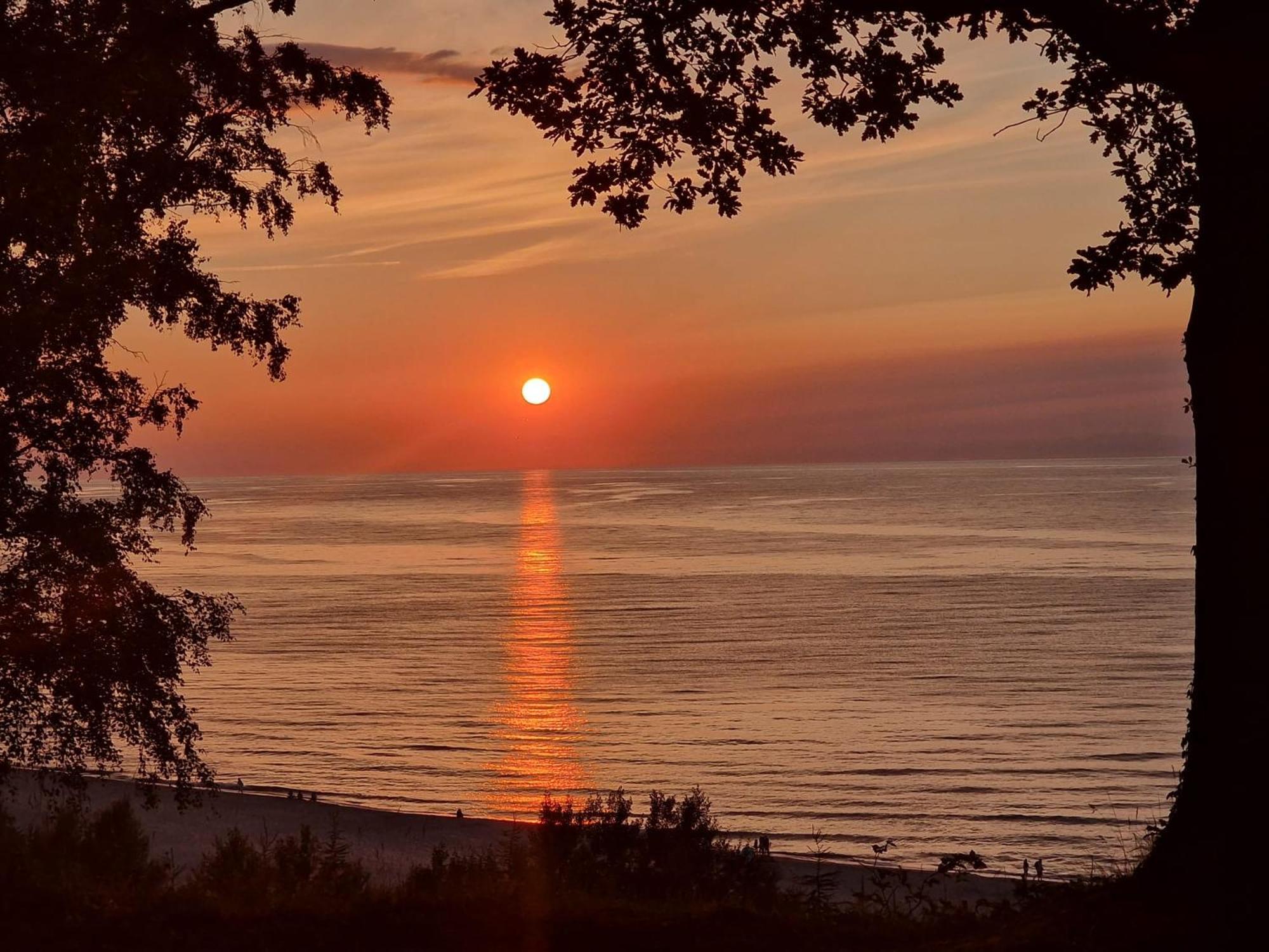 Osrodek Promenada- Faleza Jastrzębia Góra Buitenkant foto