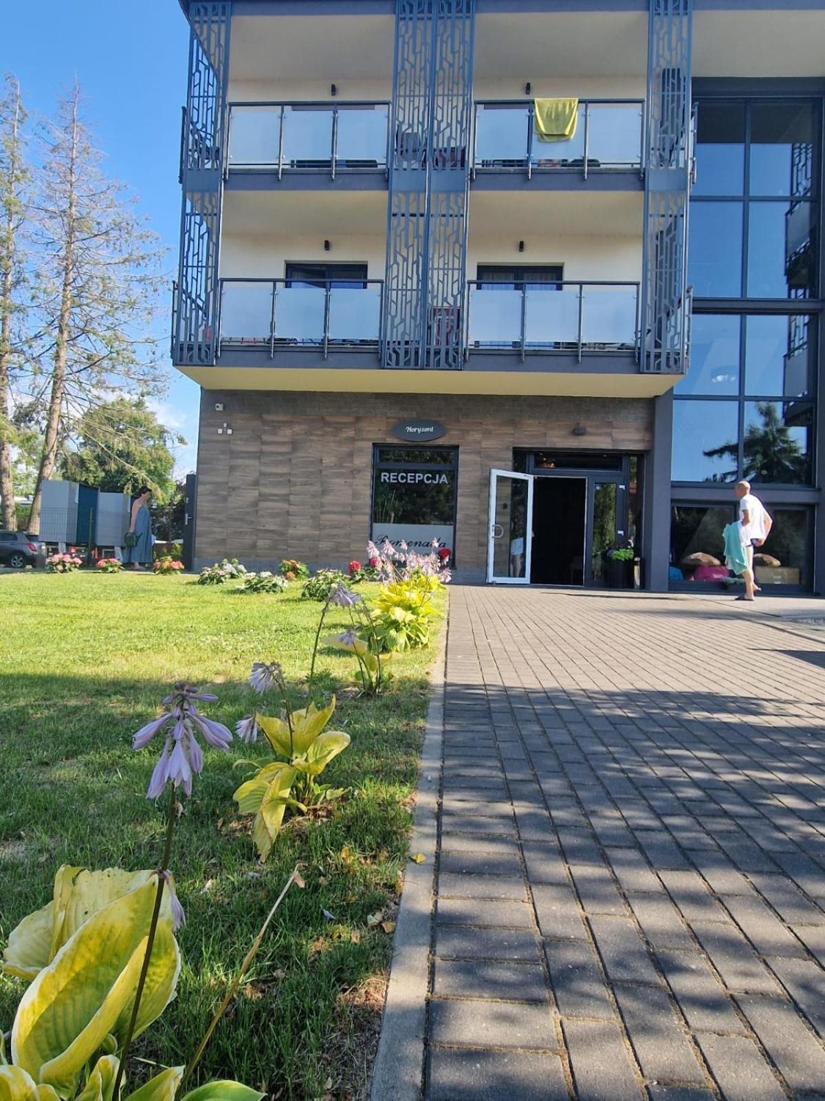 Osrodek Promenada- Faleza Jastrzębia Góra Buitenkant foto