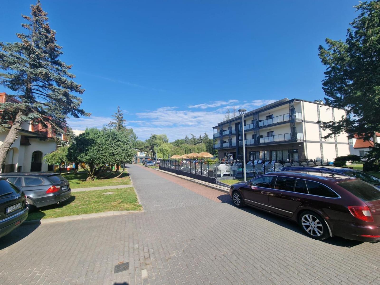 Osrodek Promenada- Faleza Jastrzębia Góra Buitenkant foto